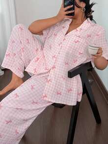 Napfluff CURVE 粉色蝴蝶结格子印花翻领短袖睡衣套装女士粉色睡衣套装格子睡衣套装蝴蝶结睡衣套装女士睡衣套装可爱睡衣套装舒适优雅细节 - 粉色 - 查看 2