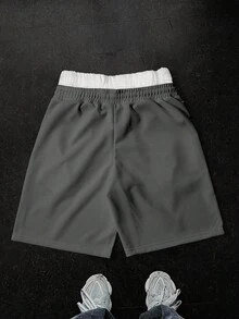 Manfinity EMRG Men's Letter Graphic Drawstring Waist Pocket Casual Shorts - Dark Grey - View 2