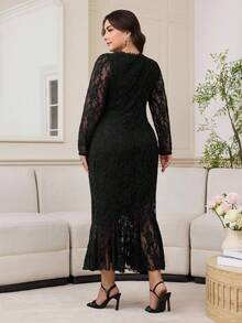 Modelyn Plus Size Women Floral Lace Round Neck Long Sleeve Fitted Elegant Dress - Black - View 3