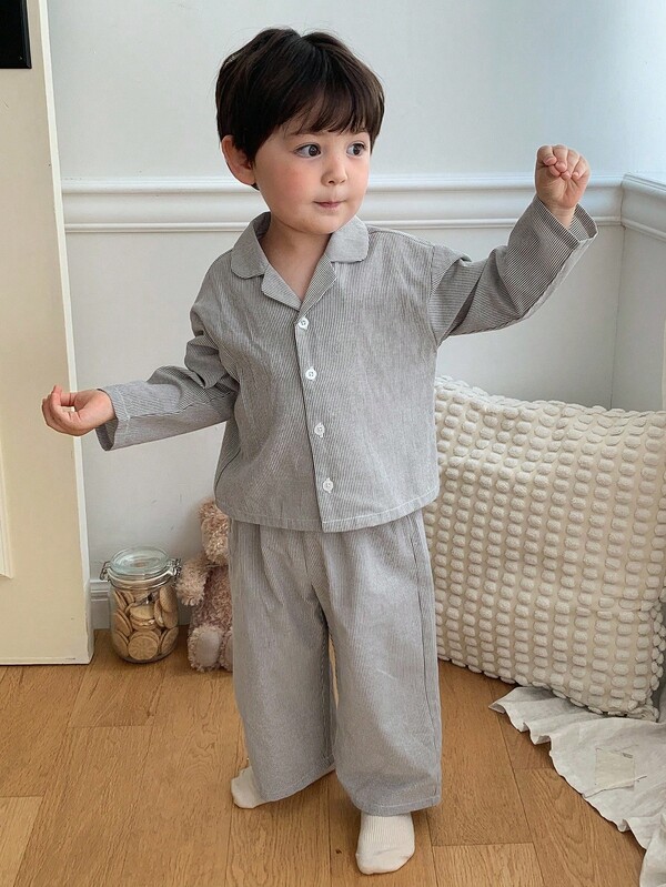 DAZY 2件套幼儿男童休闲舒适圆领T恤和裤子家居服套装