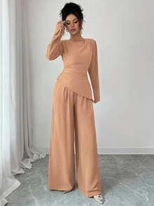 SHEIN Raffinéa Bộ 2 món/Bộ đồ nữ cổ tròn màu trơn xếp ly viền bất đối xứng tay dài 2 món mặc ở nhà Bộ đồ hai mảnh kín đáo cho nữ Bộ đồ hai mảnh thanh lịch cho nữ - Màu Khaki - Xem 5