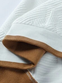 Manfinity CasualCool Men's Textured Fabric Long Sleeve Zip Front Casual Hoodie, Autumn