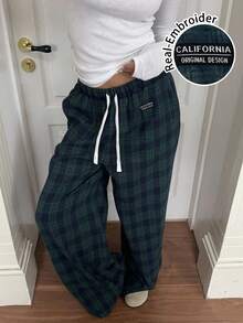 SHEIN EZwear Casual & Homewear Style Loose Fit Wide Leg Pants, Olive Green Plaid With Embroidered Letter Badge, Contrast Blue & Green Color, Suitable For Autumn/Winter,Fall