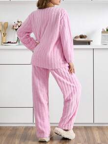 EURMUSE 2件套条纹绒毛面料樱桃刺绣家居睡衣套装 - 粉色 - 查看 2