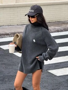 Muchica 女士休闲黑色刺绣高领毛衣，秋冬 - 黑色 - 查看 4