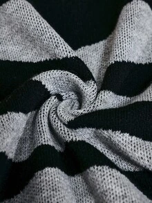 JIAN LASALA Elegante abito midi a maniche lunghe in maglia jacquard aderente e svasato, abito midi aderente a maniche lunghe, abito midi in maglia con stampa zebrata, abito in maglia con stampa zebrata, abiti in maglia da donna, abiti a righe da donna, nuovi outfit per l'anno nuovo, abiti da ospite di matrimonio, collezione di abbigliamento di lusso e di stile