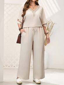 EMERY ROSE Plus Size Vacation Casual Mesh Splice Batwing Top And Pants 2 Pieces Set,Spring Outfits For Women,Tropical Vacation Woman Clothes