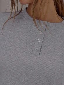 MUSERA Áo thun dáng rộng, cổ bấm, chất liệu gân, kiểu dáng thanh lịch, dễ thương, gợi cảm, thích hợp cho mùa thu, đi chơi đêm, kỳ nghỉ, xuân hè. - Xám - Xem 6