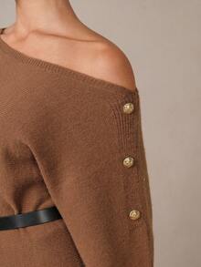 Modelyn Gaun Sweater Wanita dengan Gesper dan Bahu Terbuka - Coffee Brown - View 5