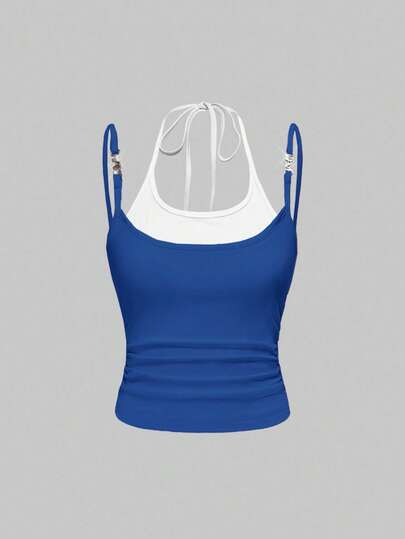 Canotta sexy Y2K con pendente metallico 2 in 1 con spalline sottili