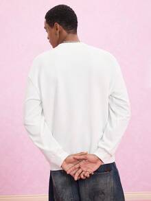 Strawberry Shortcake X SHEIN 男士休闲可爱卡通图案圆领运动衫，秋季 - 白色 - 查看 2