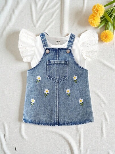 SHEIN Vintaside Kids 2 件装女婴白色罗纹上衣 + 蓝色牛仔刺绣吊带连衣裙，带口袋，适合户外