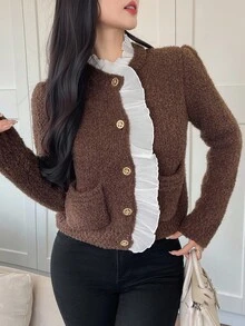 DAZY Damen elegante Kontrast Plissee Rüschen Saum Patchwork Taschen Knopfverschluss Strickjacke, Herbst/Winter - Kaffeebraun - Übersicht 5