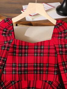 SHEIN Tween Girl Cute Red And White Plaid Dress,Autumn Elegant Puff Sleeve Square Collar Ruffle Hem Flare Dress For Christmas Party,Matching Family,Daily - Red - View 5