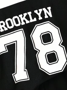 SHEIN 婴幼儿男童 V 领短袖 T 恤和印花运动短裤套装，适合日常穿着、观看体育比赛和夏季的休闲运动装 - 黑與白 - 查看 5