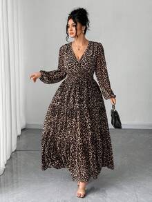 Elenzga Plus Size Women Elegant Chiffon Leopard Print V-Neck Long Sleeve Dress, Suitable For Dates And Outings