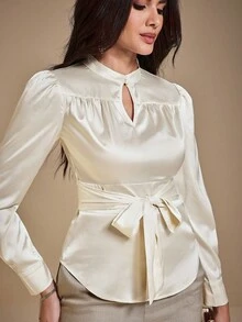 JIAN LASALA Weißes Satin-Top mit Stehkragen, Taillengürtel und Raffungen für Damen – ideal für Frühling und Herbst, lässig und elegant, perfekt für Winter und Hochzeiten. Luxuriöse und stilvolle Bekleidungskollektion. - Weiss - Übersicht 6