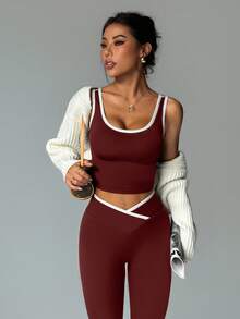Easithlete 2pcs Women Yoga Contrast Color Sports Set, Sleeveless Top And Tight Pants Activewear Jumpsuit Seamless Yoga Jumpsuit Athletic Two Pieces Set Gym Jumpsuit Workout Jumpsuits Women Activewear Set Gym Outfit Set Gym Leggings Set Workout Set Women S Activewear Set Women Activewear Set Athletic Two Pieces Set Athletic Two Piece Set - Burgundy - View 3