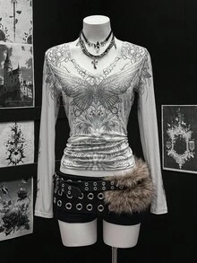 EgrlEra Women's Vintage V-Neck Butterfly Print Long Sleeve T-Shirt