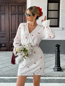 SHEIN Frenchy 女式花卉刺绣V领长袖时尚迷你连衣裙 - 米色 - 查看 5