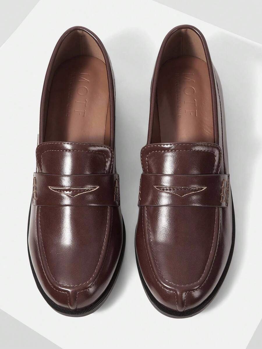 MOTF PREMIUM WOMEN'S CLASSIC SIMPLE PU LEATHER LOAFERS, COMFORTABLE RETRO BRITISH STYLE FLAT SHOES FOR AUTUMN/WINTER - Coffee Brown - View 1