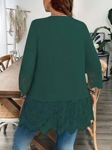 EMERY ROSE 大码女式V领纯色蕾丝拼布休闲衬衫 - 墨綠色 - 查看 2