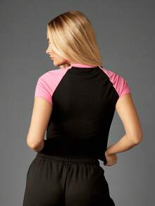 Missguided x Playboy Cotton Contrast Sleeve Raglan Baby Tee Short Sleeve Fitted Crew Neck Top - Black - View 2