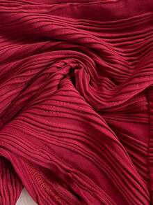 Soleia 2pcs Women's Vacation Knit Textured Fabric Bandeau Top With Metal Decor Elastic Waist Loose Hem Shorts Set, Suitable For Party, Christmas, Date, Nightclub, Beach, Cruise, Afternoon Tea, Bohemian, Boho, Vacation, Fall