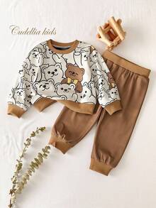 SHEIN 2 件套男婴幼儿 0-3 岁春夏休闲日常穿着叠穿熊印花圆领长袖运动衫 + 裤子套装 - 卡其色 - 查看 1