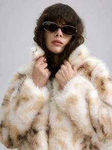 Airlisse Women's Fashion Faux Fur Collar Short Jacket, Winter - Multicolor - View 1