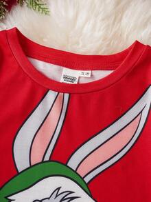LOONEY TUNES X SHEIN Conjunto informal de camiseta de manga corta holgada con estampado de conejo y pantalones cortos para niña preadolescente, conjunto a juego para la familia en Navidad