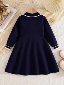 年轻女孩甜美可爱秋冬新款优雅珍珠花朵系腰针织连衣裙，适合度假穿着 - 藏蓝色 - 查看 2