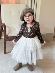 DAZY 女嬰花卉滿版印花長袖網布拼接中長洋裝，休閒秋冬女嬰服飾 - 咖啡棕 - 查看 3