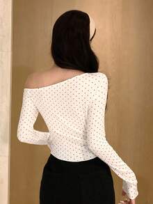 DAZY Áo thun dài tay nhún bèo lệch vai gợi cảm cho nữ - trắng - Xem 5