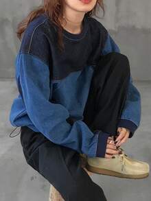 FRIFUL Áo denim dáng rộng cổ tròn tay dài trễ vai màu tương phản dành cho nữ - Màu xanh lam - Xem 1