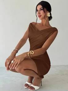 Firerie 女士优雅简约时尚性感日常通勤音乐节度假不对称领口垂褶白色A字迷你连衣裙，春夏婚礼宾客礼服 - 棕色 - 查看 5