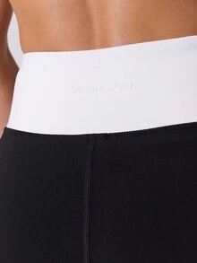 Musera Sport 运动撞色交叉腰带喇叭瑜伽裤，优雅休闲，适合运动健身、返校和冬季穿着。 - 黑與白 - 查看 7