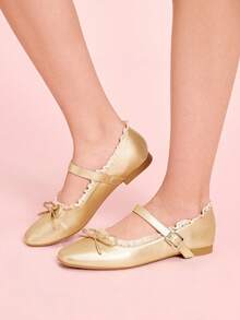 CUCCOO DOLLMOD Sapatos Planos de Moda com Laço Decorativo e Fivela - Dourado - Visão 1