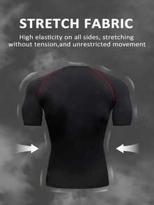 Gym Rark 2 piezas Camiseta deportiva de compresión para hombres con mangas raglán, estampado de alas y eslogan, y ribete de contraste - Negro - Ver 2
