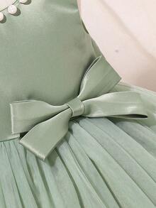 SHEIN Glamorique Kids Christmas Princess Girls Dress, Ball Gown Party Dress For Flower Girl, Pageant, Party, Wedding, Green Tulle Dress With White Beaded V-Back Big Bow Princess Dress Fall Winter