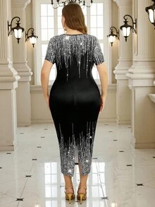 SHEIN Clasi 大码女式花卉印花金箔圆领短袖修身优雅连衣裙 - 銀色 - 查看 2