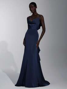 Elitara Elegant & Luxurious Green Ruffle Trim Bridesmaid Dress - Navy Blue - View 2