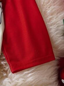 SCOOBY-DOO X SHEIN Set de 2 piezas de camiseta de manga larga y pantalones con estampado de perro y letras de Navidad en contraste de color para niño pequeño