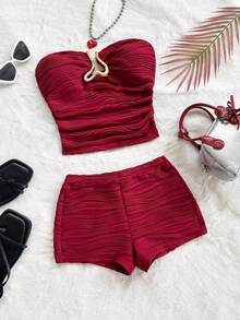 Soleia 2pcs Women's Vacation Knit Textured Fabric Bandeau Top With Metal Decor Elastic Waist Loose Hem Shorts Set, Suitable For Party, Christmas, Date, Nightclub, Beach, Cruise, Afternoon Tea, Bohemian, Boho, Vacation, Fall