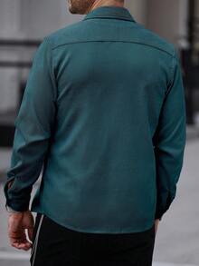 Manfinity Homme Áo sơ mi nhung kẻ tay dài cài nút đơn giản, đơn giản, thường ngày cho nam, thu đông - Màu xanh lá cây đậm - Xem 2