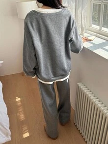 DAZY 女士V领二合一宽松长袖卫衣和直筒裤休闲家居服套装 - 灰色 - 查看 3