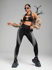 Innovista 无缝运动紧身裤 高支撑收腰V型露背 日常休闲瑜伽普拉提 HIIT训练 办公室到健身房 紧身裤 运动裤 塑形服装 柔软舒适 舒适运动 功能性收腹 压缩 防走光 无缝裤 有氧运动 户外运动 防紫外线 健康 TT 爆款 IG Reels 即刻上线 FYP INSTA OOTD 黑色 灰色 职场妈妈 健身 秋季 实用 时尚