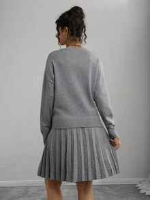 Momance Handmade Floral Solid Color Maternity Sweater Set, Minimalist Chic 3D Flower Round Neck Knit Suit - Grey - View 8