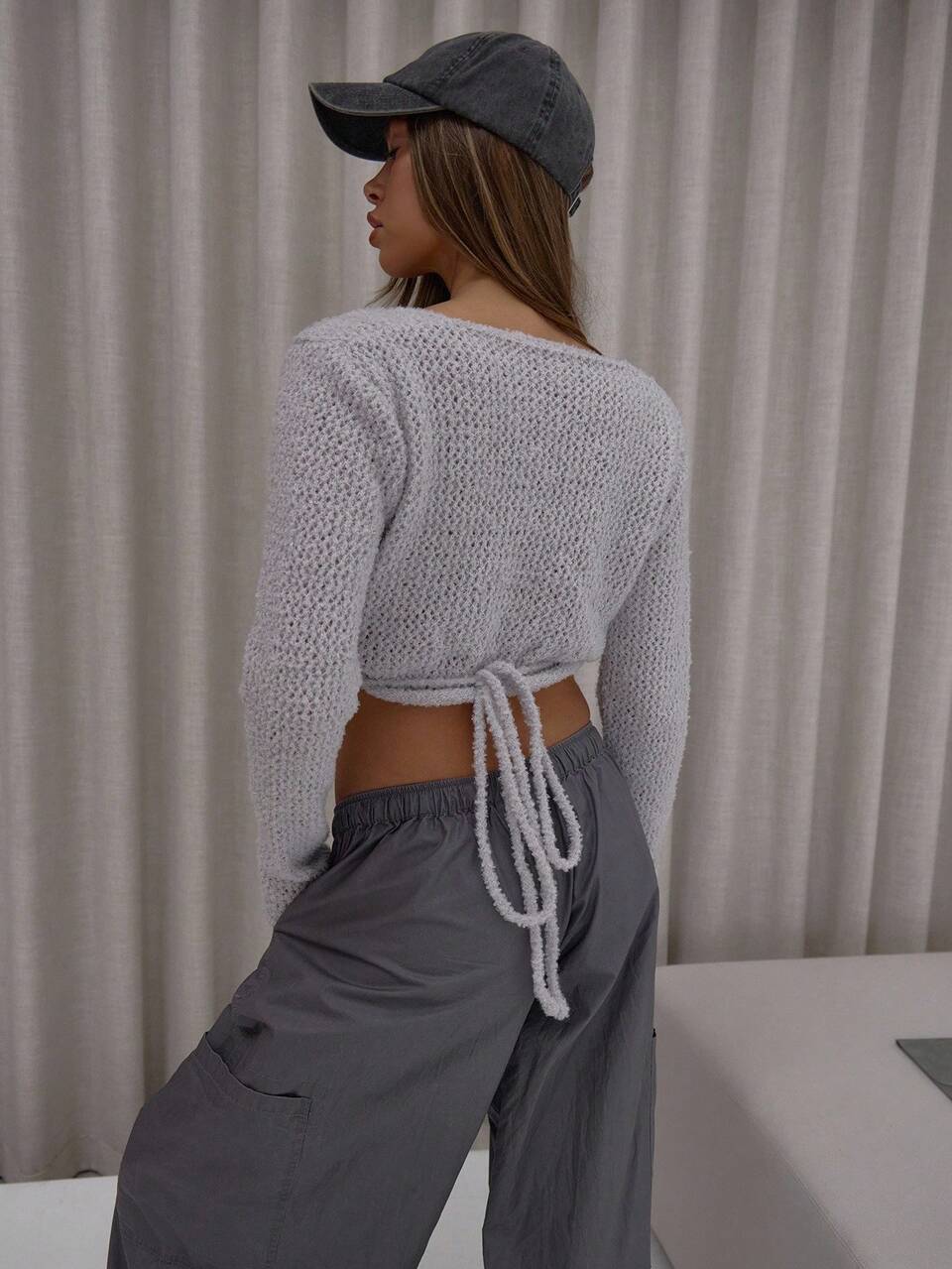 Suéter de Tricô Cropped com Decote em V Profundo, Amarração Envolvente, Elegante, Sexy, Streetwear, Noite, Inverno, Elegante, Noite, Verão