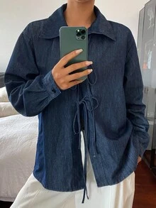 DAZY 女士翻领蝴蝶结肩带设计宽松长袖休闲牛仔衬衫 - 深色水洗藍 - 查看 3